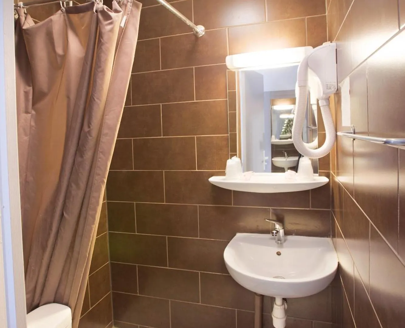 *** Hotel Hipotel Paris Pere-Lachaise Republique France