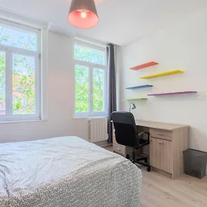 ゲストハウス Maison Victor Hugo